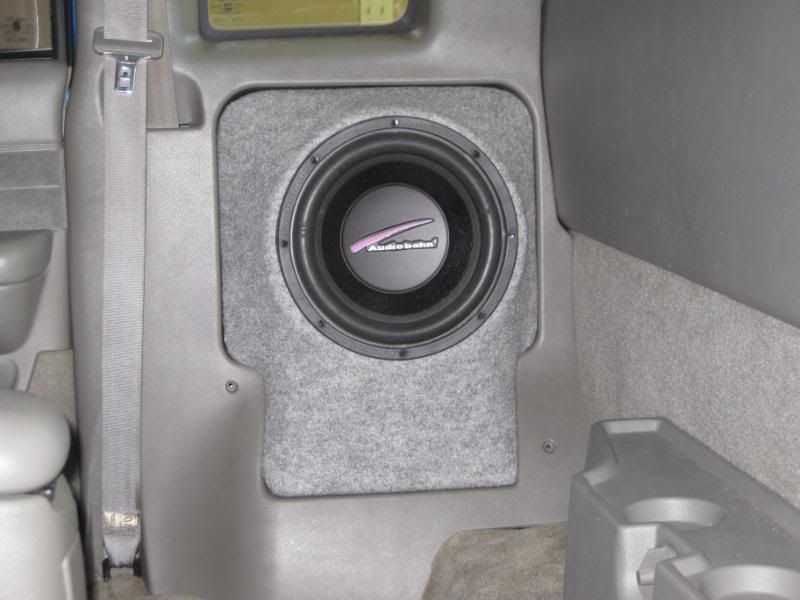 Classy Location for Sub in 02 S10 Ext. Cab S10 Forum